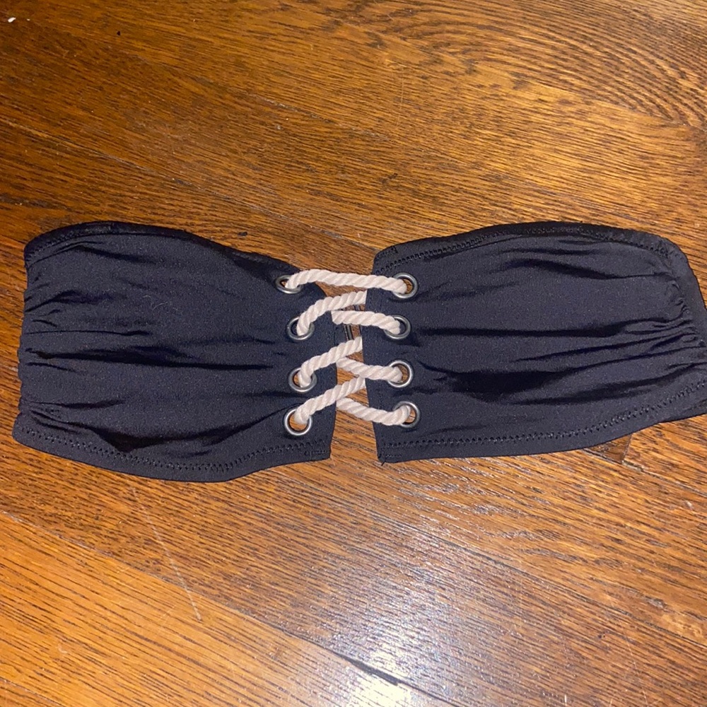 black strapless bikini top
